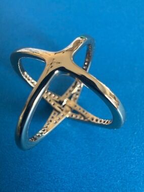 SCARF Ring 2-Sided delicate X style CRYSTAL & Goldtone 🇫🇷-design inspired EUC